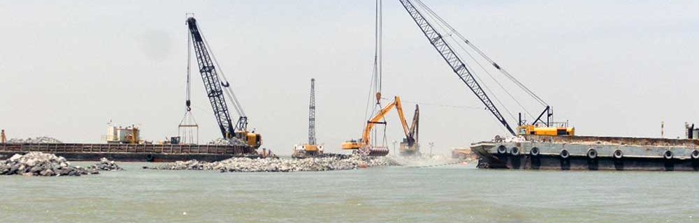 Breakwater, Iraq